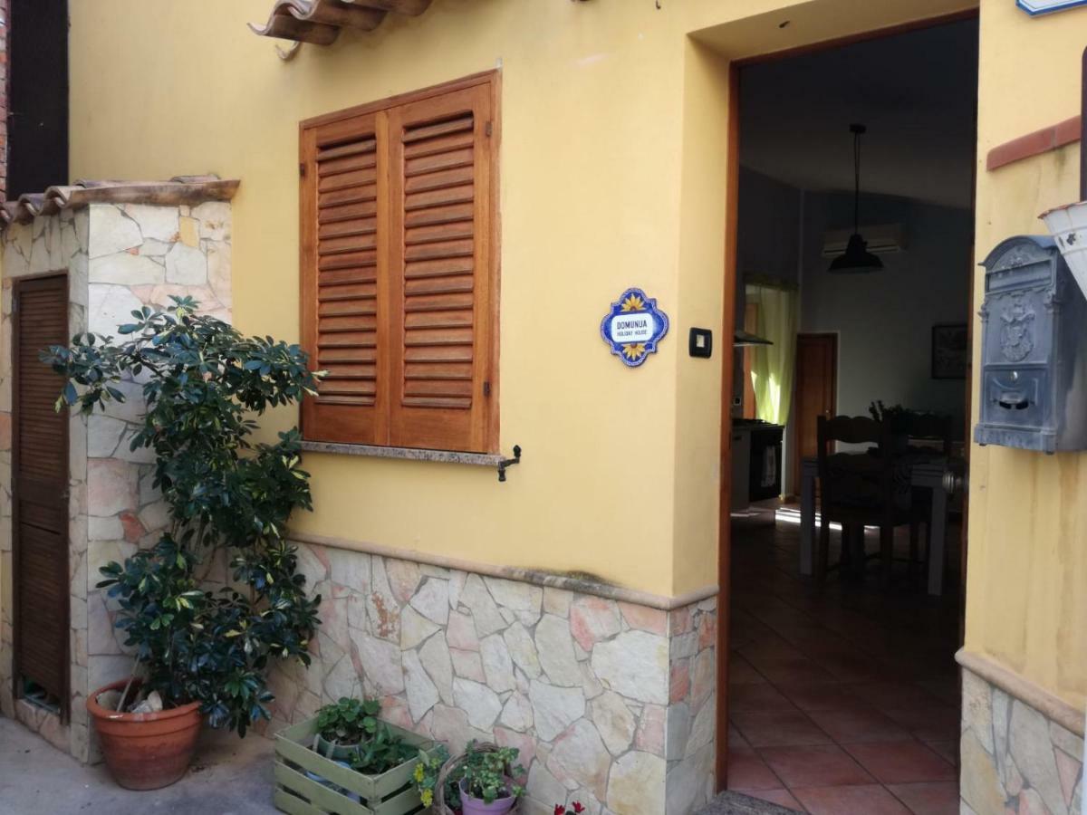 Domunua Holiday House Cefalú Exterior foto